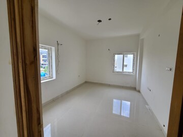 Room in 3 BHK Apartment at Velmala – for Sale