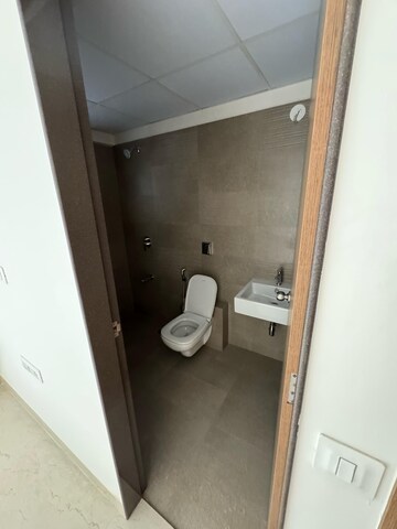Bathroom in 3 BHK Apartment at Supreme Estia Phase 1, Baner – for Rent