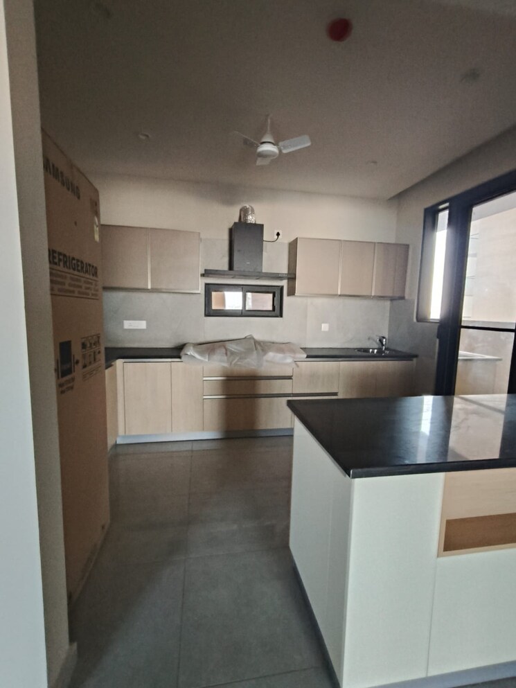 Kitchen, kharghar sector 7 3 Bedroom 1600 Sq.Ft. Apartment In Kharghar Sector 7 Navi Mumbai 8486120