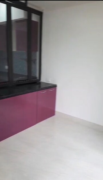 Room in 1 BHK Apartment at Lodha Crown Quality Homes, Majiwada – for Rent
