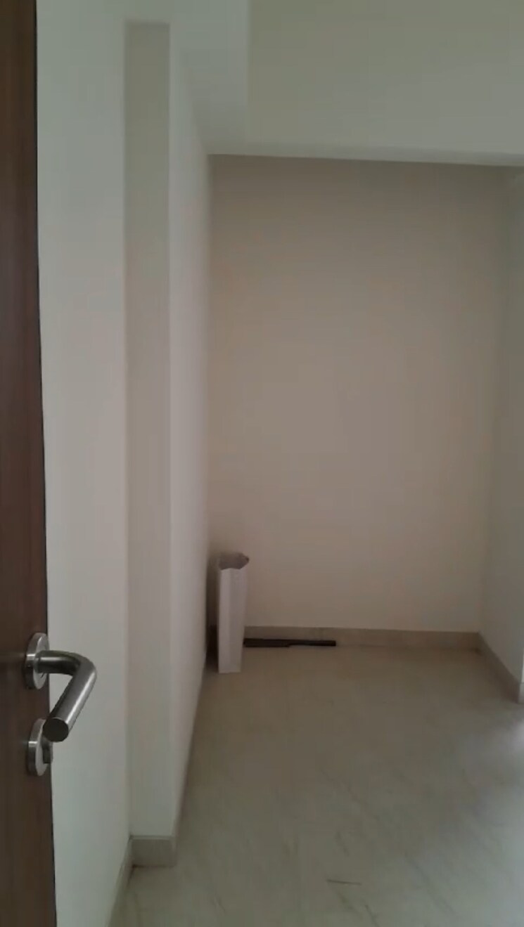 Room, lodha-crown-quality-homes 1 Bedroom 317 Sq.Ft. Apartment In Majiwada Thane 8486010