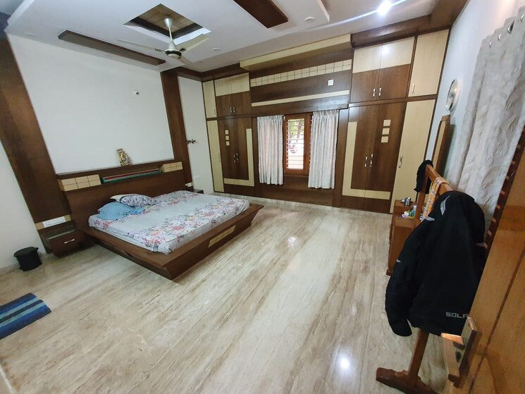 Master Bedroom, virat nagar 4 Bedroom 4000 Sq.Ft. Independent House In Virat Nagar Bangalore 8486138