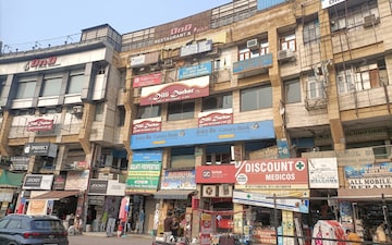 Shop For Rent in Vikas Puri