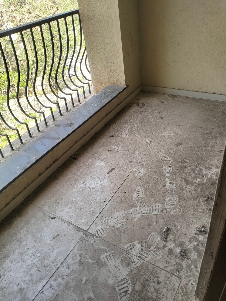 Balcony, raheja-gardens 1 Bedroom 565 Sq.Ft. Apartment In Wanwadi Pune 8486221