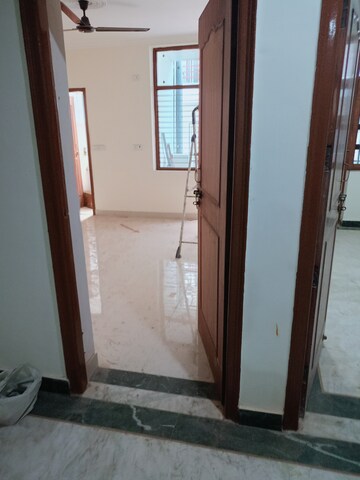 Building Lobby in 2 BHK Builder Floor at Sector 46 – for Rent