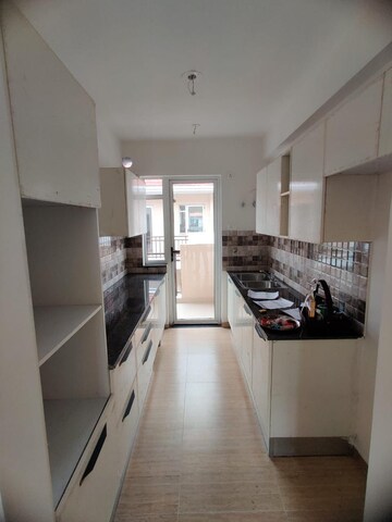 3 BHK Apartment For Rent in Sushma Valencia, International Airport Road