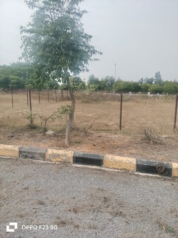  Plot For Sale in Kelambakkam
