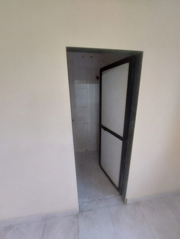 Room, vashi sector 10 2 Bedroom 680 Sq.Ft. Apartment In Vashi Sector 10 Navi Mumbai 8486301