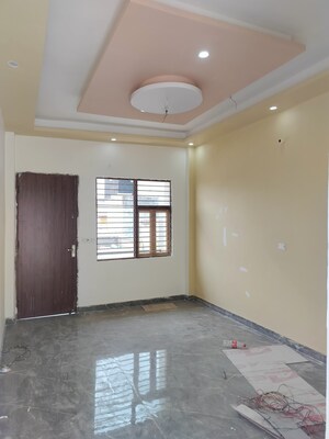 Room in 4 BHK Independent House at Prestigious Friends Colony, Rasulpur – for Sale