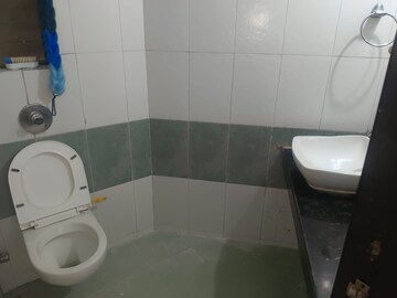 Bathroom in 2 BHK Apartment at Kumar Kruti, Kalyani Nagar – for Rent