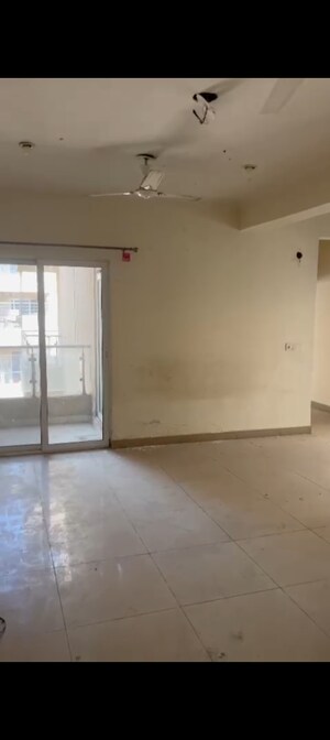 2 BHK Apartment For Sale in Gaurs Cascades, Raj Nagar Extension