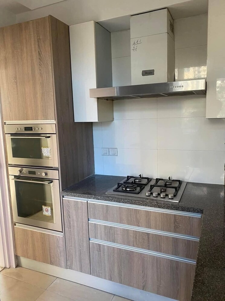 Kitchen, dlf-the-ultima 3 Bedroom 2100 Sq.Ft. Apartment In Sector 81 Gurgaon 8486608