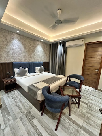 1 BHK Apartment For Rent in Dadar East