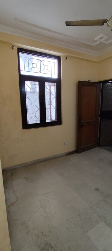 Room in 2 BHK Builder Floor at Boutique Residential Apartments C-220, Malviya Nagar – for Rent