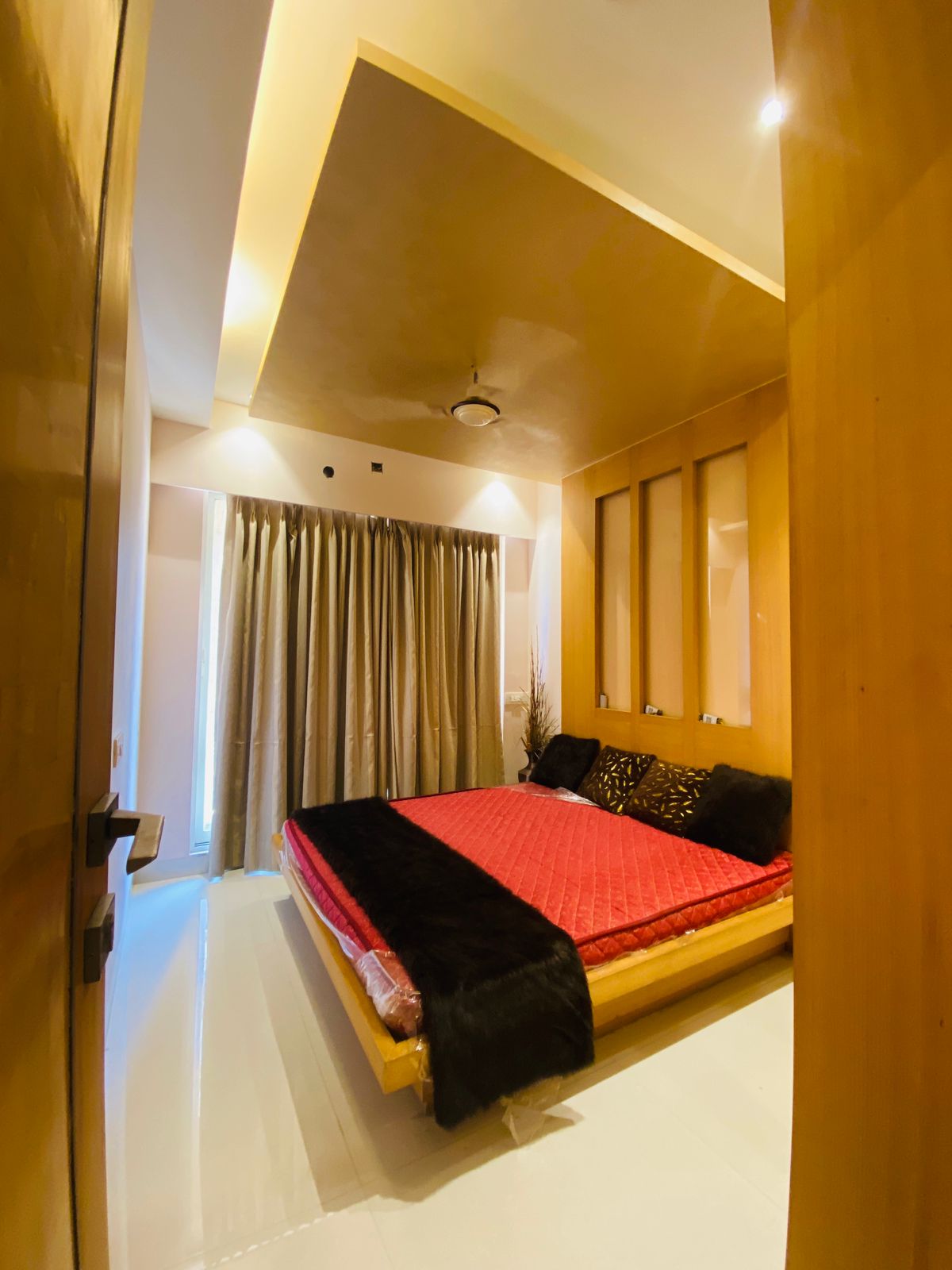 3 BHK Apartment For Sale in Tharwani Vedant Palacia