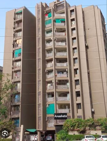 2 BHK Apartment For Rent in Makarba