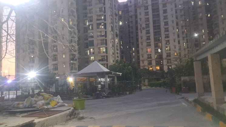 Exterior View, amrapali-princely-estate 2.5 Bedroom 1015 Sq.Ft. Apartment In Sector 76 Noida 8487006