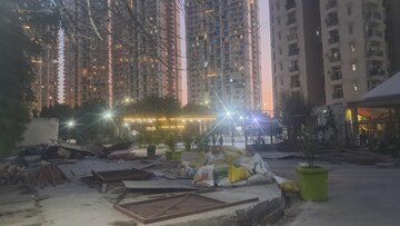 Gym in 2.5 BHK Apartment at Amrapali Princely Estate, Sector 76 – for Sale
