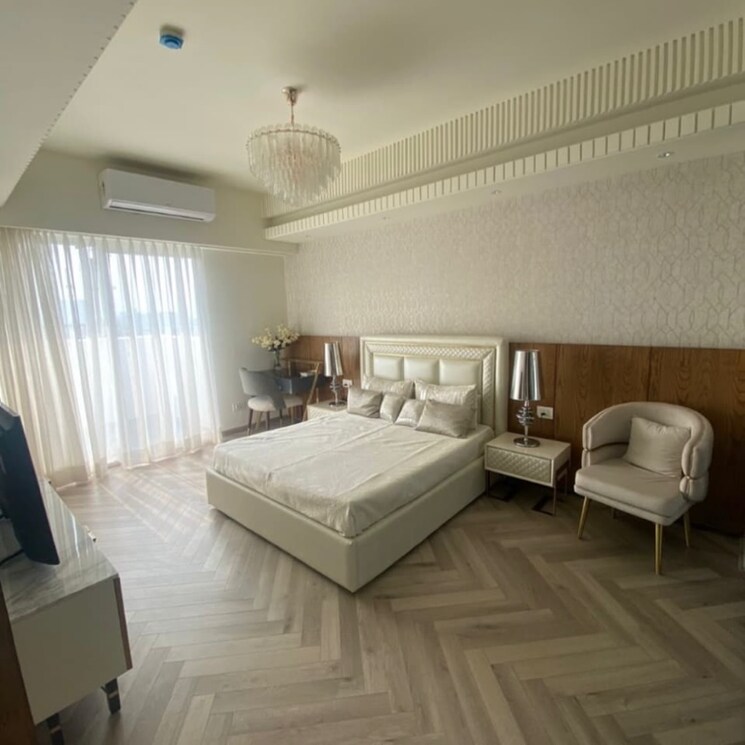 Master Bedroom, tulip-yellow 3 Bedroom 1704 Sq.Ft. Apartment In Sector 69 Gurgaon 8487273