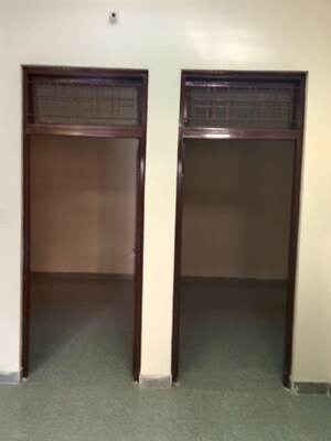 Furnished Amenities in 2.5 BHK Villa at Suman Nagar – for Sale