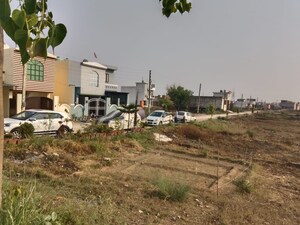 Master Bedroom in 2.5 BHK Villa at Suman Nagar – for Sale