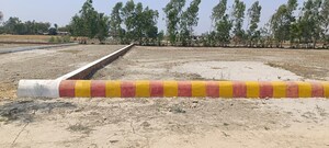 Plot Area in  Plot at Gosainganj – for Sale