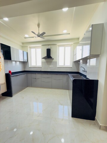 Kitchen in 3 BHK Builder Floor at Suncity Vatsal Valley, Gwal Pahari – for Sale