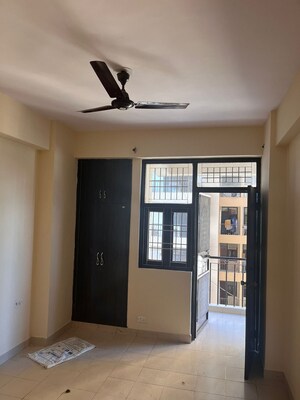 Room in 2 BHK Apartment at Ascent Savy Ville De, Raj Nagar Extension – for Sale