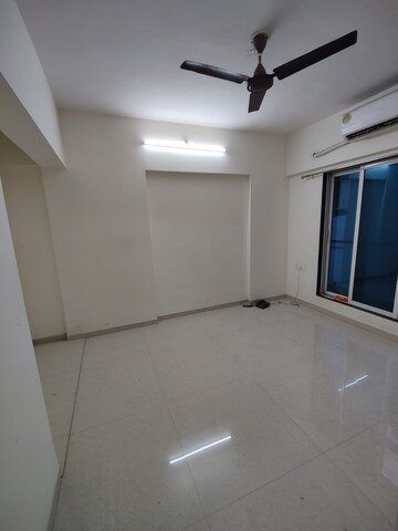 Room in 1 BHK Apartment at Cosmos 27 Gbr, Kasarvadavali – for Rent