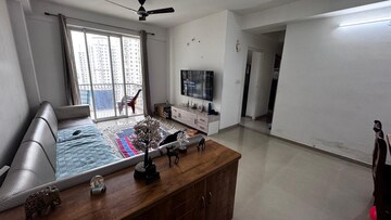 Team Area in 2.5 BHK Apartment at DLF Westend Heights New Town, Akshayanagar – for Rent