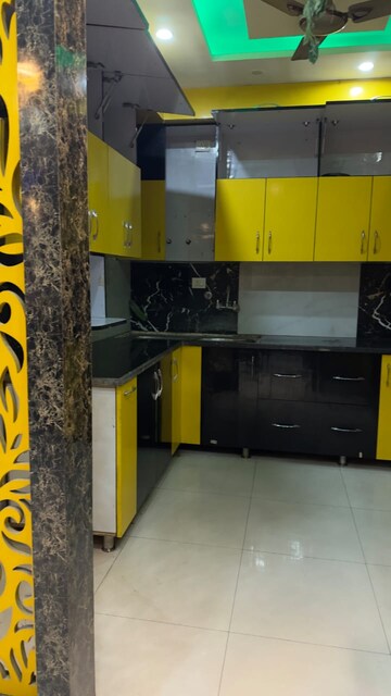 Kitchen in 3.5 BHK Villa at AKJ Novel Valley, Sector 16b Greater Noida – for Rent