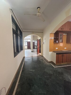 Building Lobby in 4 BHK Apartment at DLF The Aralias, Sector 42 – for Sale