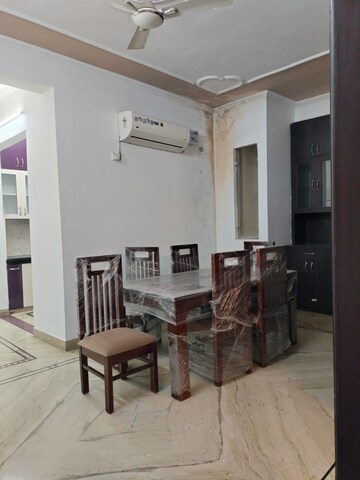 Gym in 3 BHK Builder Floor at DLF City Phase III, Sector 24 – for Rent