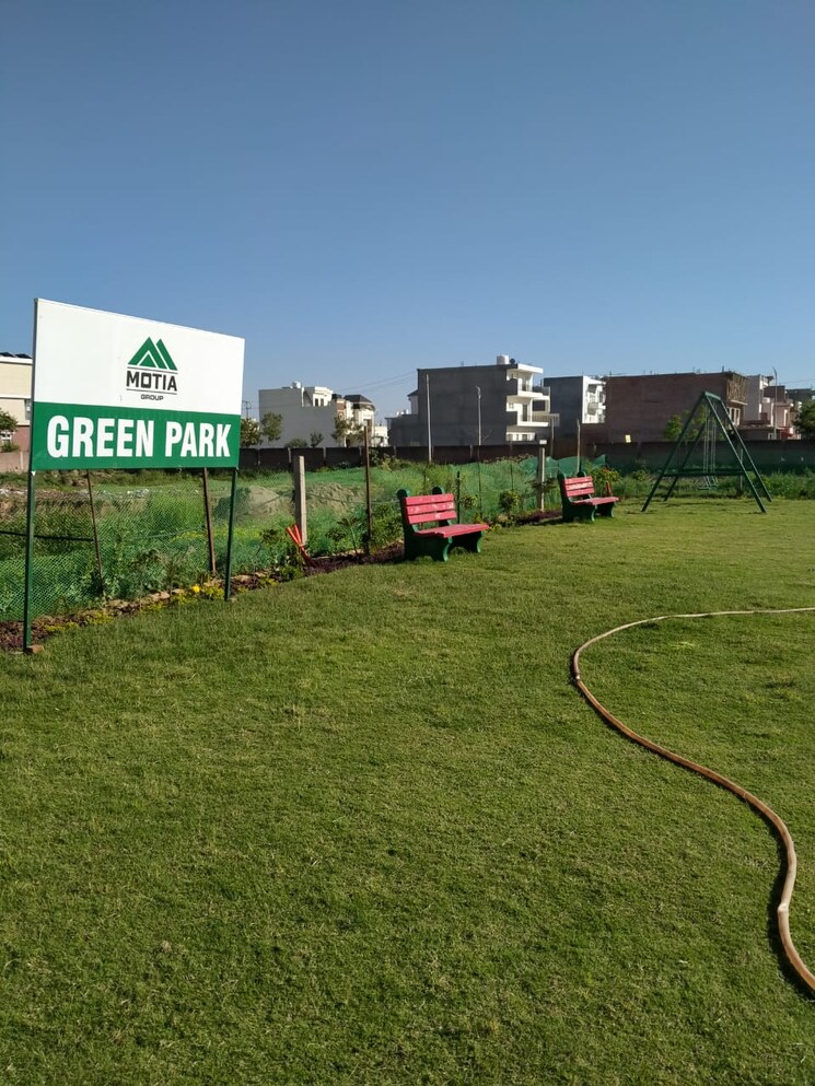 Garden, sector 116 2 Bedroom 1000 Sq.Ft. Apartment In Sector 116 Mohali 8487918