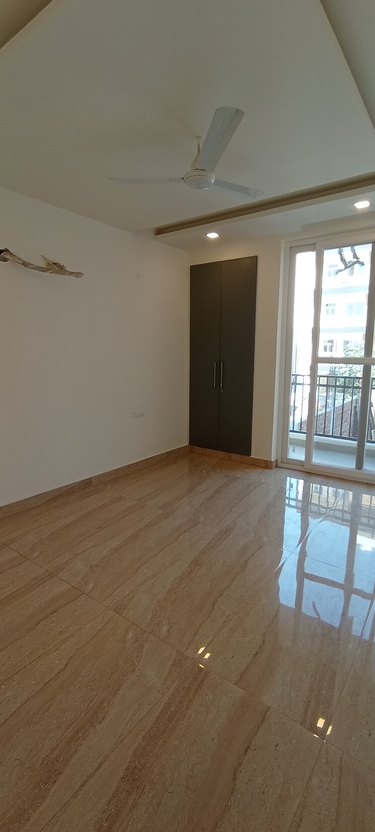 Balcony, bptp-district-phase-2 3 Bedroom 1340 Sq.Ft. Builder Floor In Sector 84 Faridabad 8487977