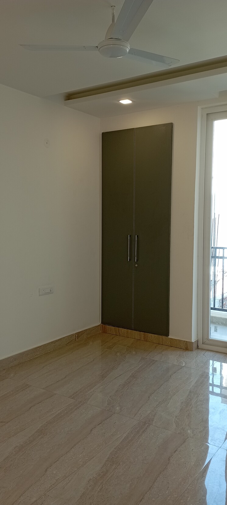 undefined, bptp-district-phase-2 3 Bedroom 1340 Sq.Ft. Builder Floor In Sector 84 Faridabad 8487977