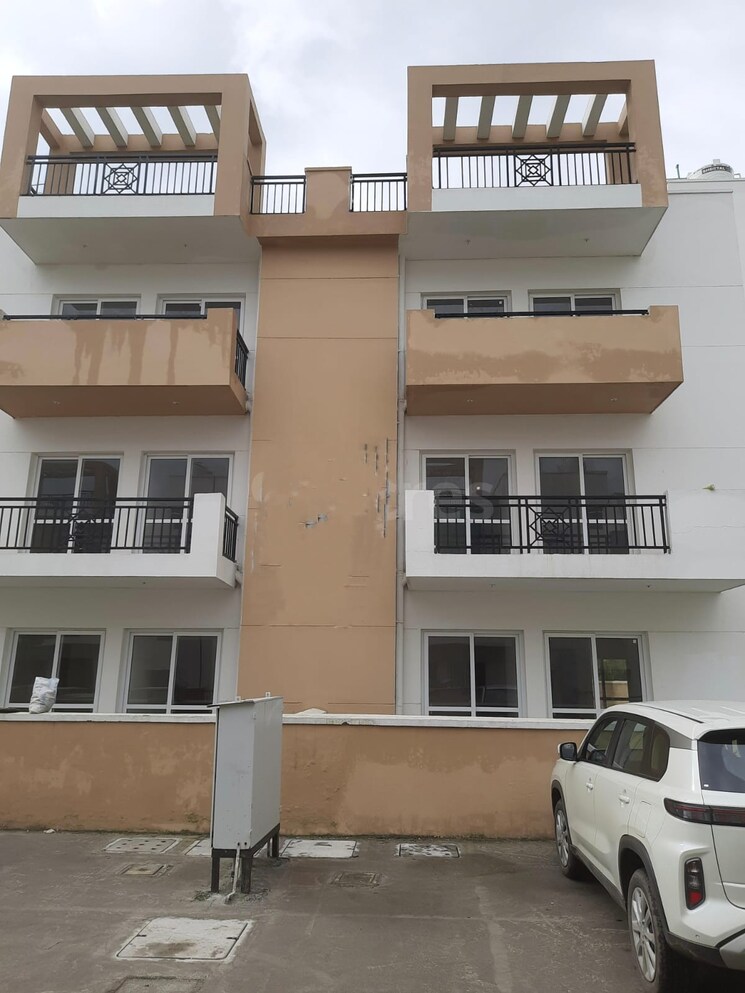 Exterior View, bptp-park-elite-floors 3 Bedroom 180 Sq.Yd. Builder Floor In Sector 85 Faridabad 8487938