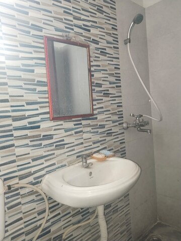 Bathroom in 2 BHK Apartment at Signature Global The Roselia, Sector 95a – for Rent