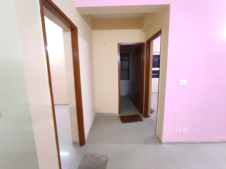 Room, signature-roselia-phase-2 2 Bedroom 594 Sq.Ft. Apartment In Sector 95a Gurgaon 8488089