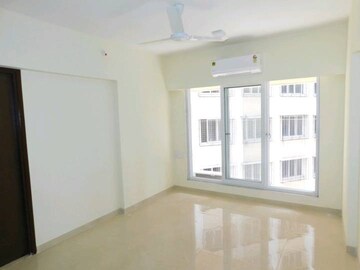 Room in 2 BHK Apartment at Ruparel The Orion, Chembur – for Rent
