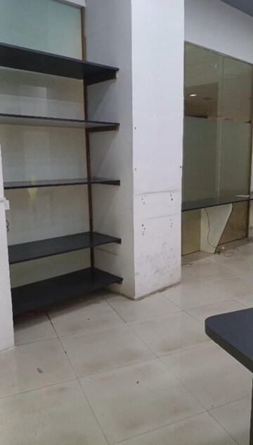  Office Space For Rent in Express Zone, Malad East