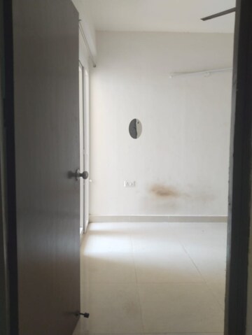 Bathroom in 2 BHK Apartment at Signature Global The Roselia, Sector 95a – for Rent