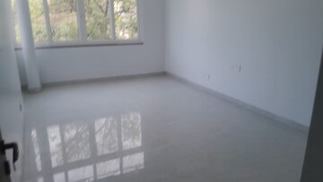Room in 3 BHK Builder Floor at Sector 45 – for Rent