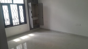 3 BHK Builder Floor For Rent in Sector 45