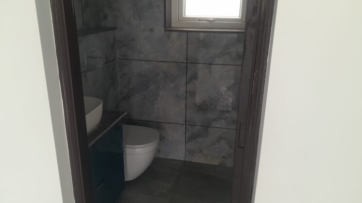 Bathroom, sector 45 3 Bedroom 263 Sq.Yd. Builder Floor In Sector 45 Gurgaon 8488166