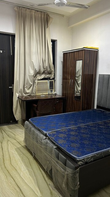 Bedroom in 3 BHK Builder Floor at Sector 45 – for Rent