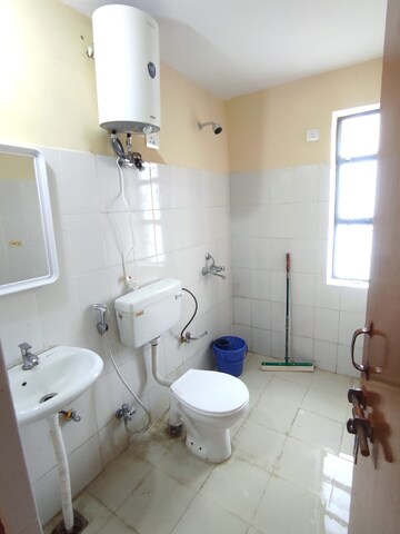 Bathroom in 2 BHK Apartment at Signature Roselia Phase 2, Sector 95a – for Rent