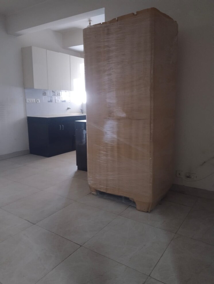 Room, signature-global-the-roselia 2 Bedroom 800 Sq.Ft. Apartment In Sector 95a Gurgaon 8488186