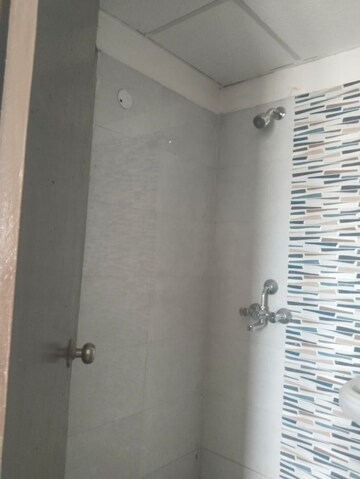 Bathroom in 2 BHK Apartment at Signature Global The Roselia, Sector 95a – for Rent
