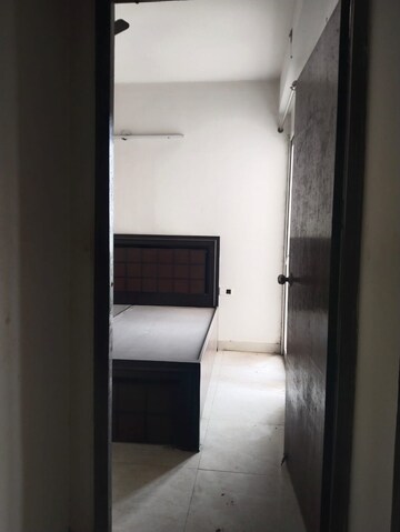 Bathroom in 2 BHK Apartment at Signature Global The Roselia, Sector 95a – for Rent